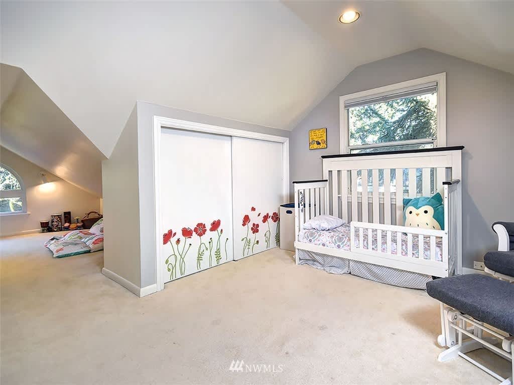 14720 12th Ave NE