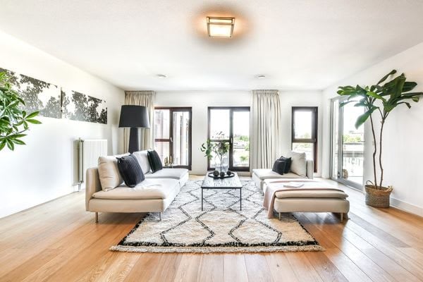 Top five ways to save money while moving