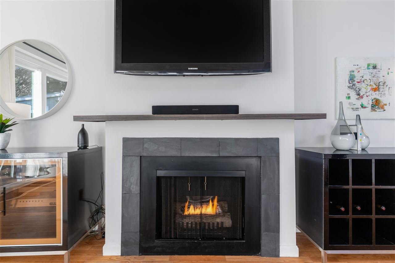 104-1515 Chesterfield Ave