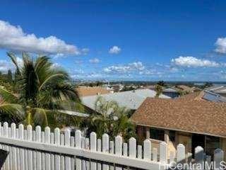 94-811 Kaaka St