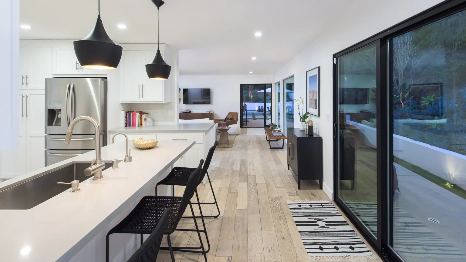 3901 ½ Ventura Canyon