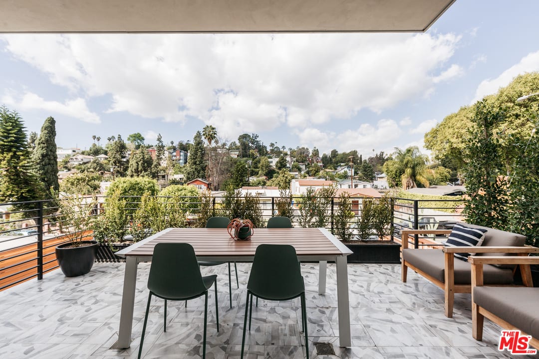 Organic Architectural in Silver Lake