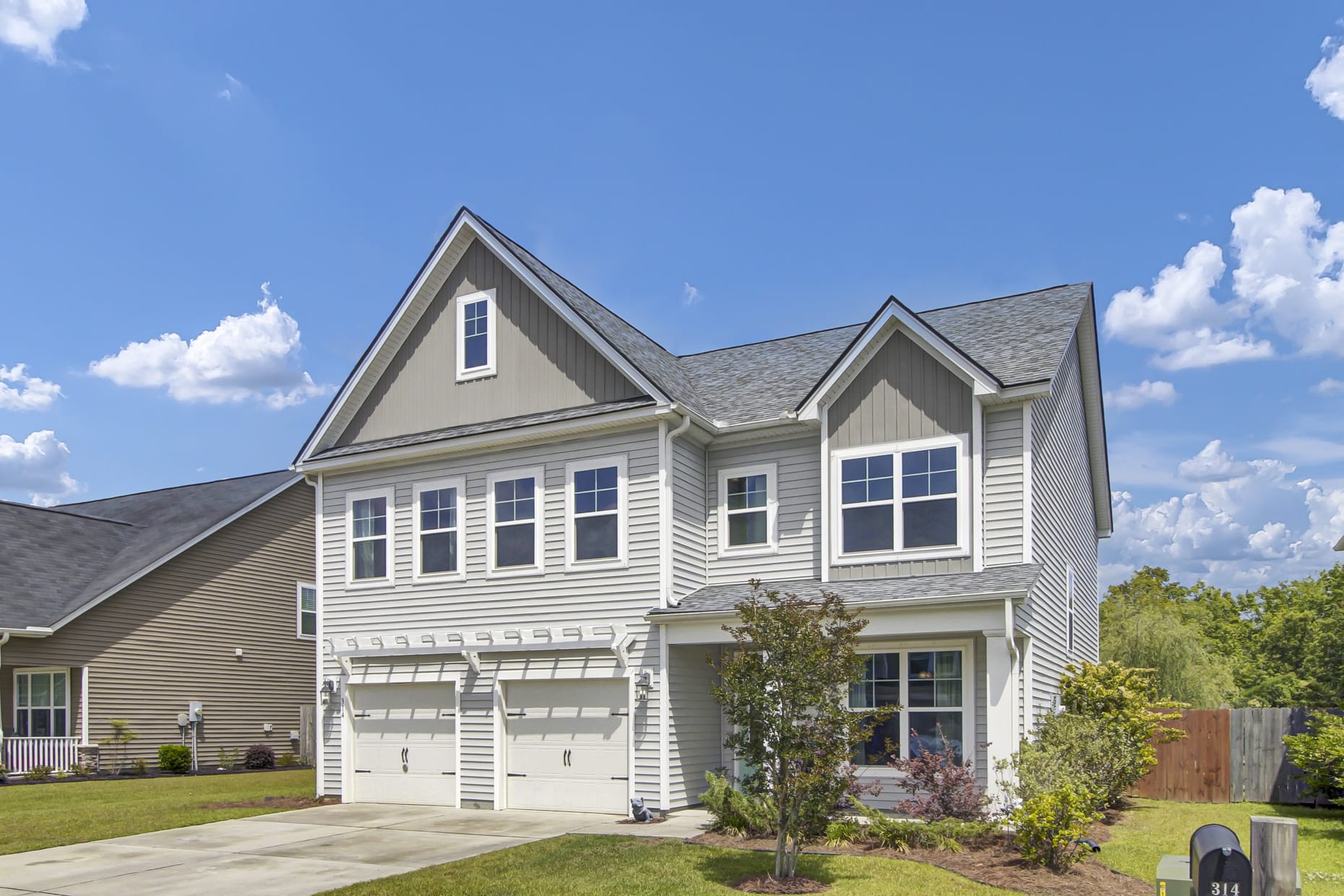 314 Legendres Dr
