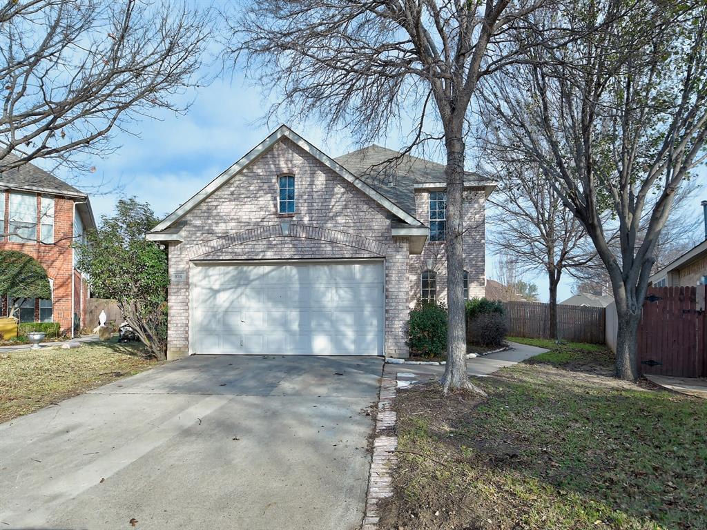 5301 Ficus Dr