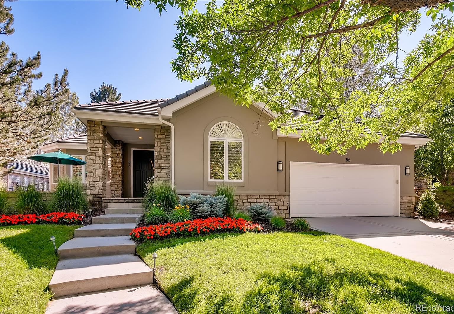 86 Silver Fox Drive