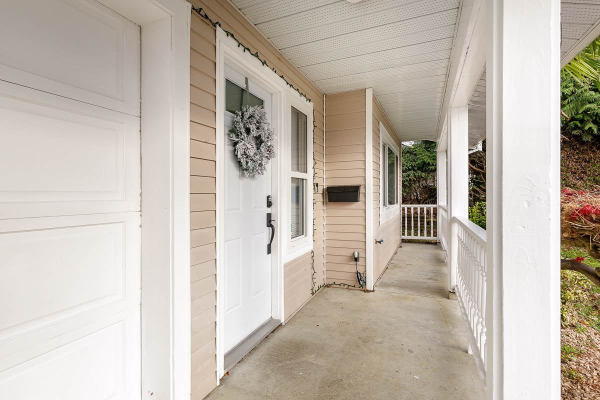 20373 115 Ave