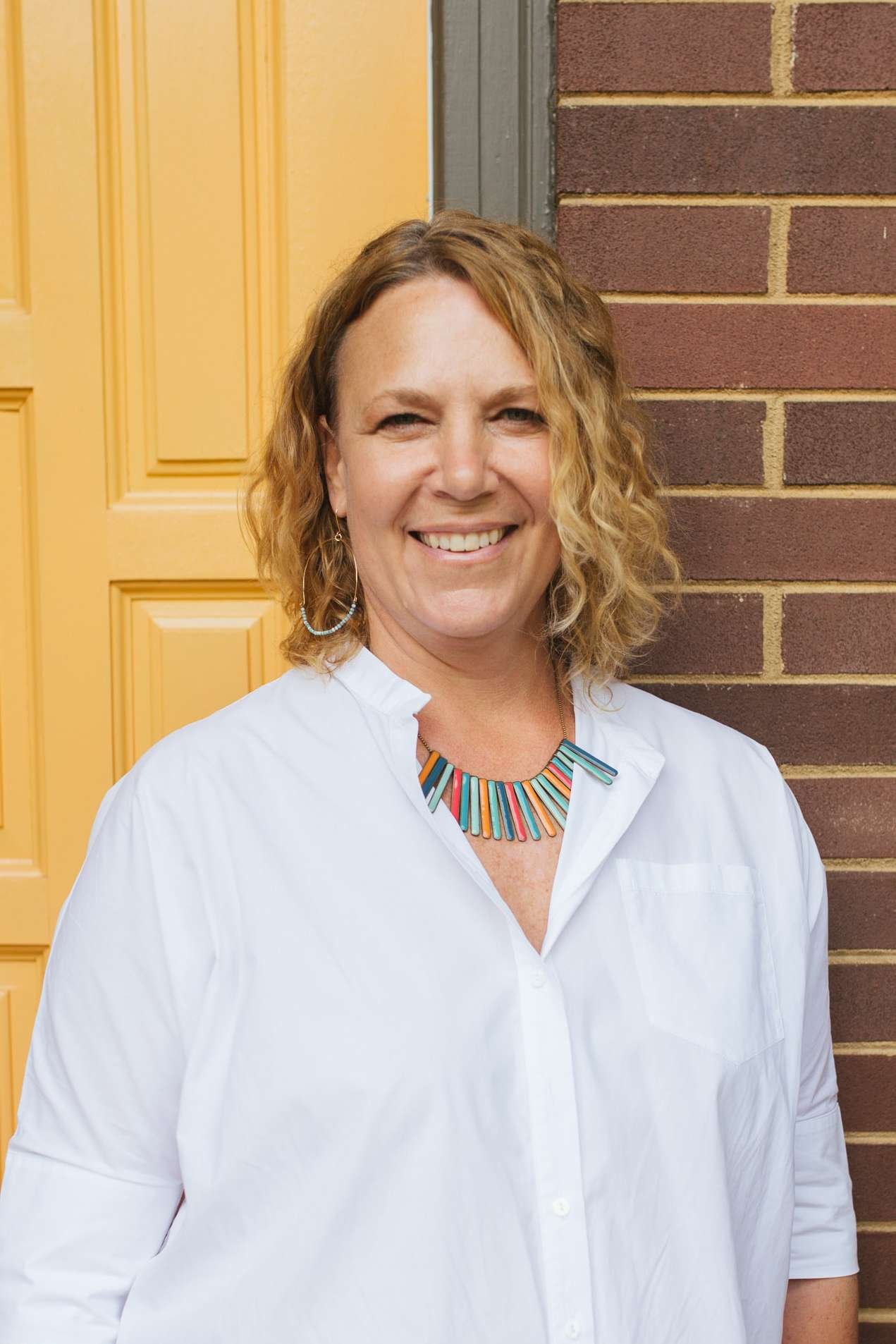 Curb Appeal: Modern Stunner