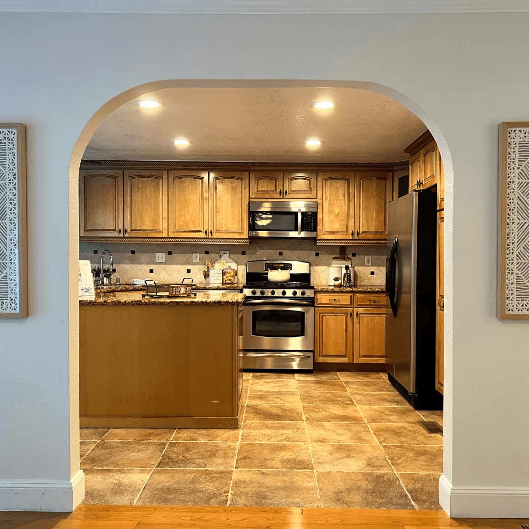 20 Flicker Dr