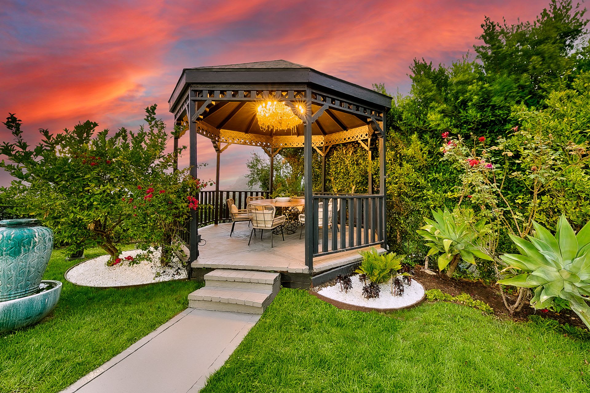 The Beverly Hills Canyon View Villa