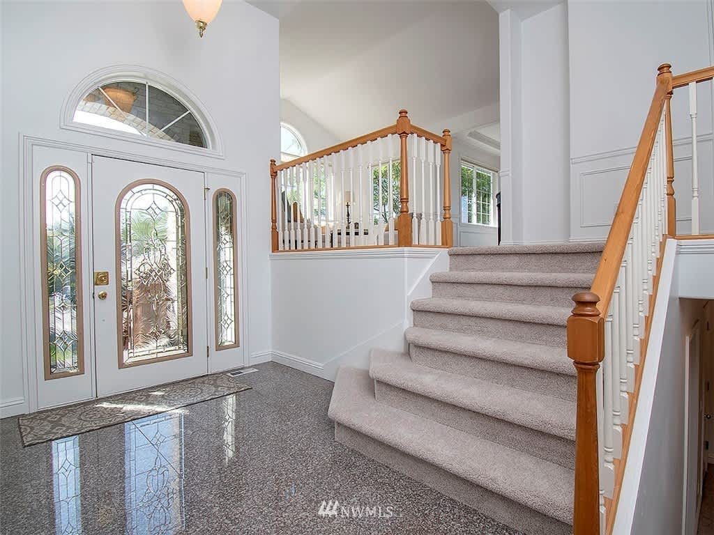 1111 Sierra Pl