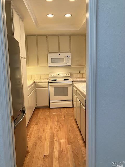 334 Alamo Sq