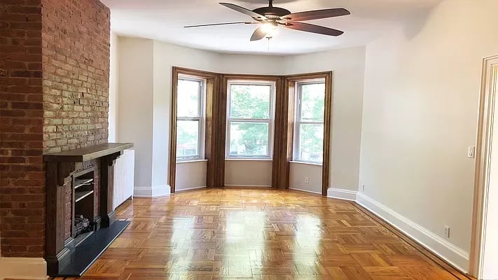 554 53rd Street Unit: 2