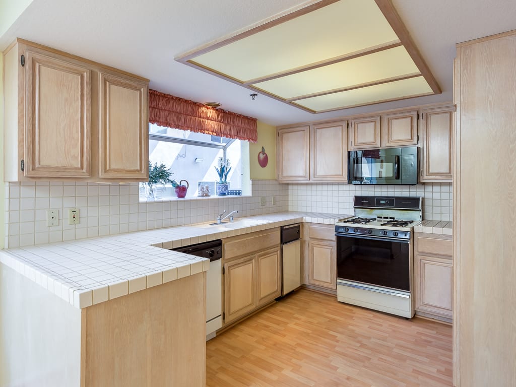 1345 E Grand Avenue Unit: D