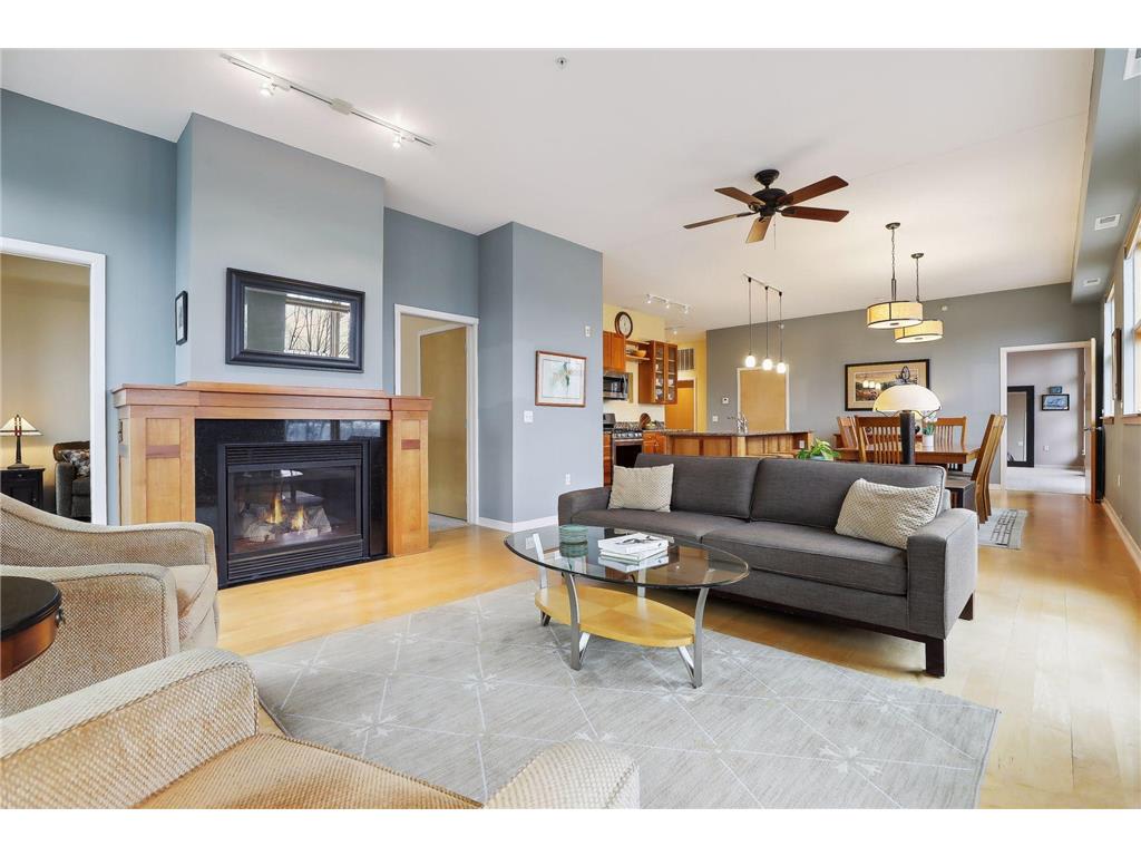 2845 Colfax Avenue S #W304 • BUYER REPRESENTATION