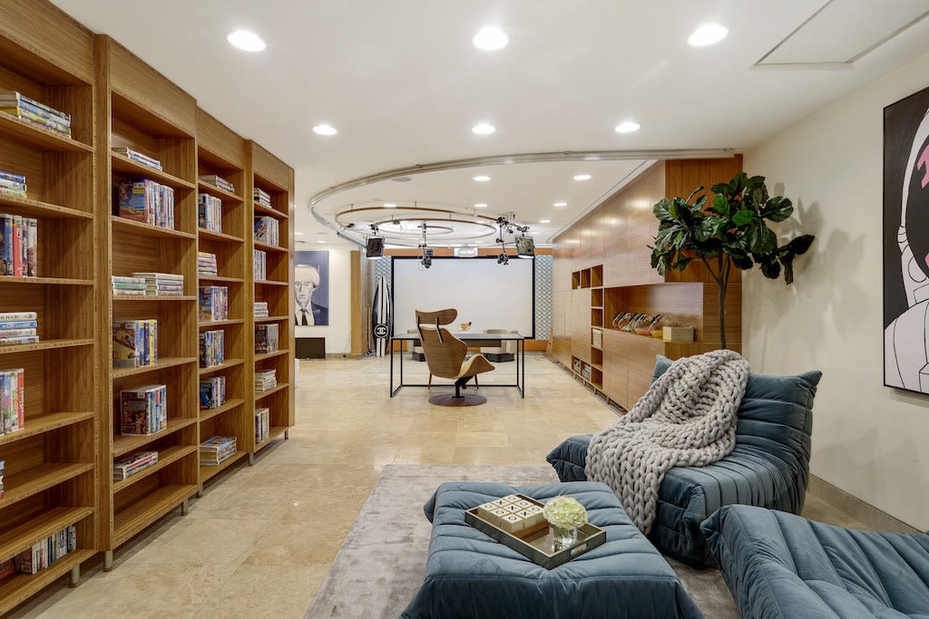 Seller of $5.29 Million Santa Monica Home Wants Influencers to Use It as Creator Studio