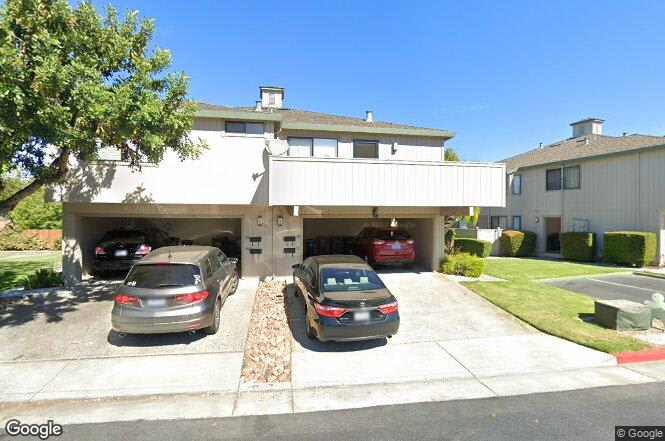 152 Captains Cove