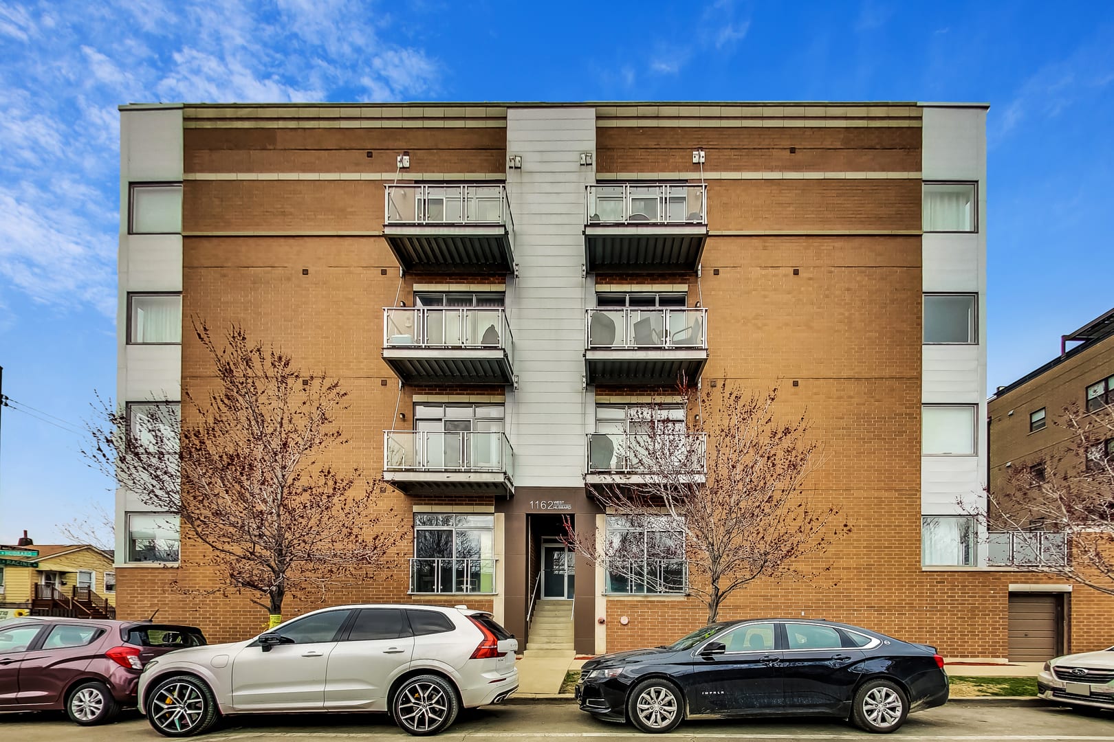1162 W Hubbard St. (Unit No. 201)