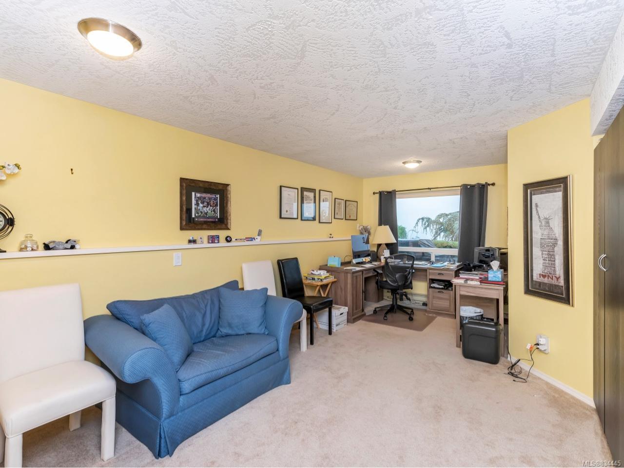 3641 Panorama Ridge, Cobble Hill