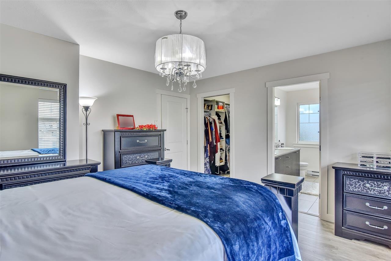 1-14377 60 Avenue, Surrey