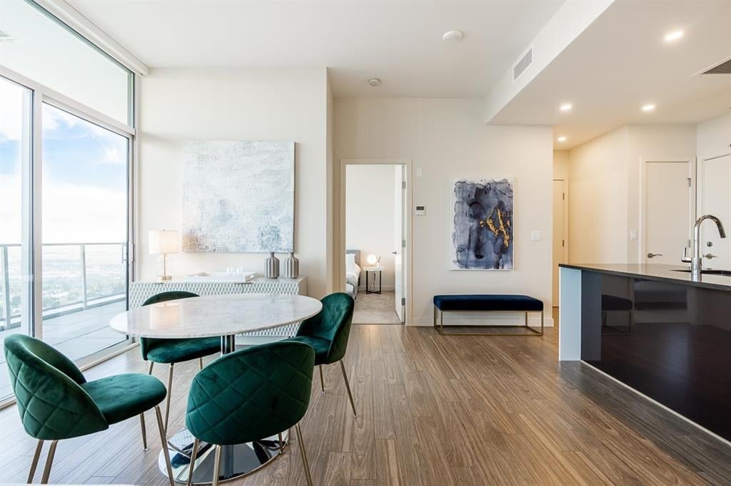 4001-6383 Mckay Ave