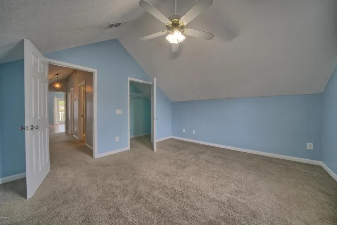 3917 OCEAN VIEW Drive