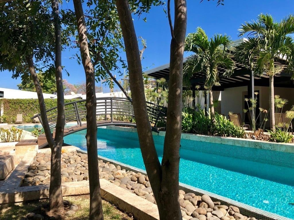 Bali Inspired Gated Townhouse, Ciudad Colon, San Jose