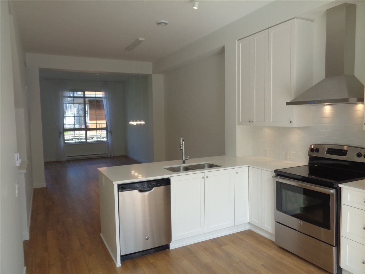 35-16261 23a Ave