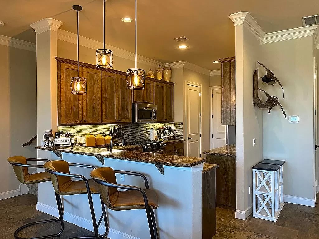 4000 Ranch Road 620 N #5