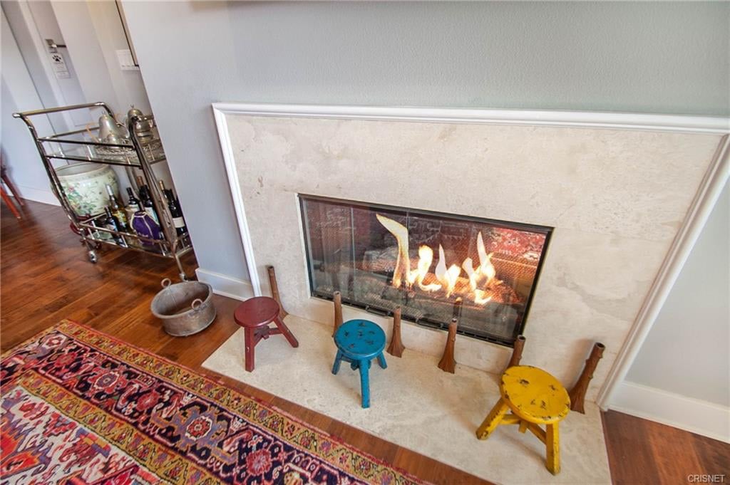13004 Valleyheart Dr 303 Studio City, CA