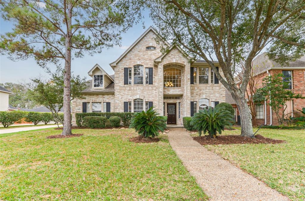 19915 Stonelodge Dr