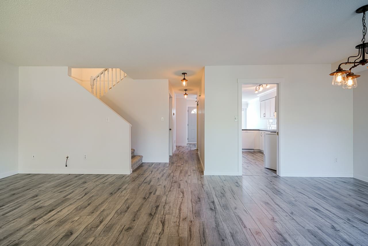 17-2575 Mcadam Rd