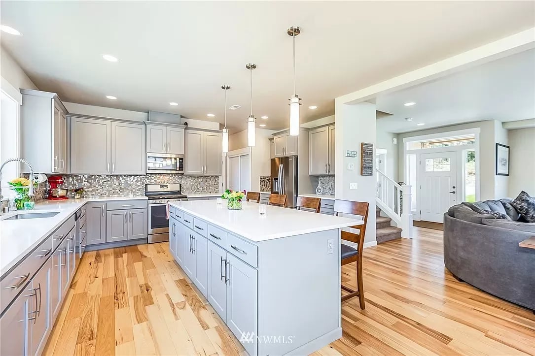 328 277th Pl NW