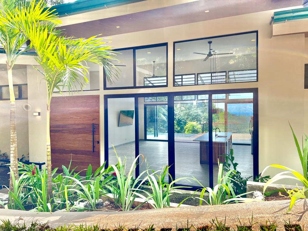 Villa Portasol – The Rainforest Edge