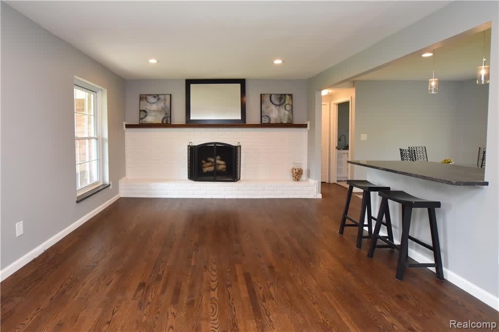 110 BALDWIN Road