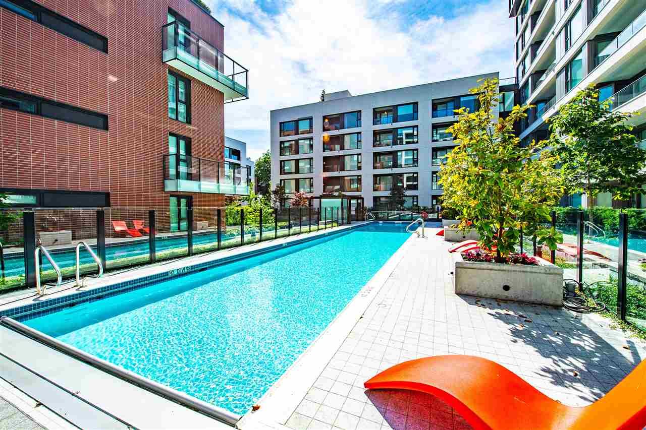 613-7128 Adera St