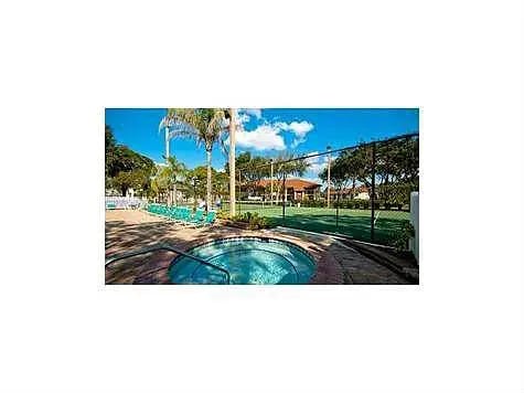 4305 45th Ave W #101