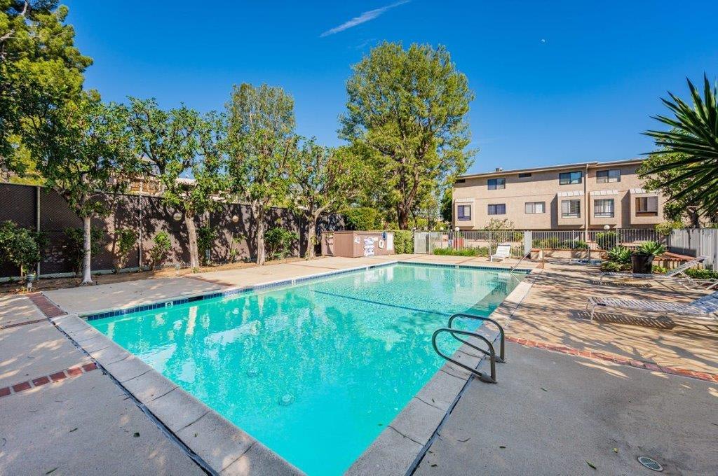 15239 Magnolia Blvd C Sherman Oaks, CA
