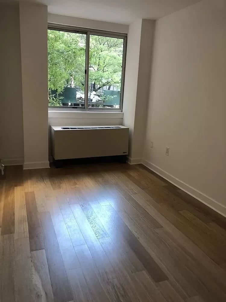 308 E 38th, #3F