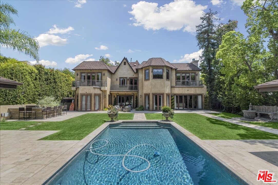 Pristine Villa