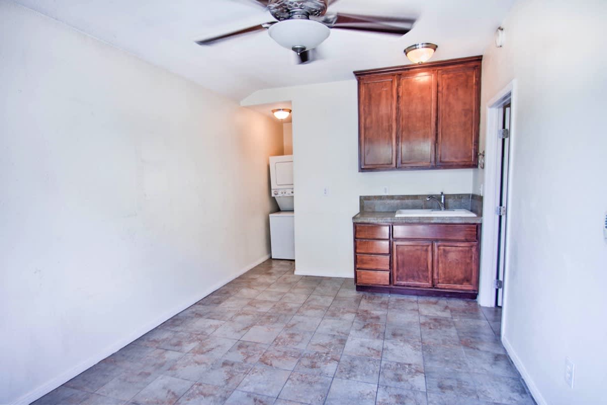 5005 Cartwright Ave Toluca Woods, CA