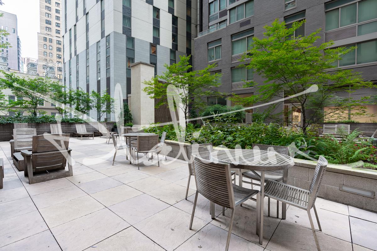 2 Gold Street, Apt 3710