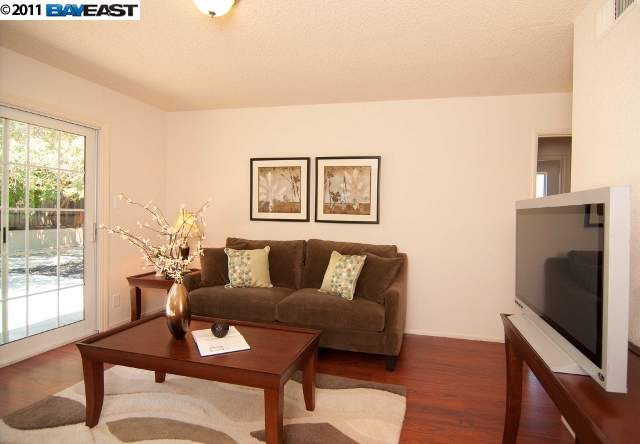33728 Dartmouth Ave