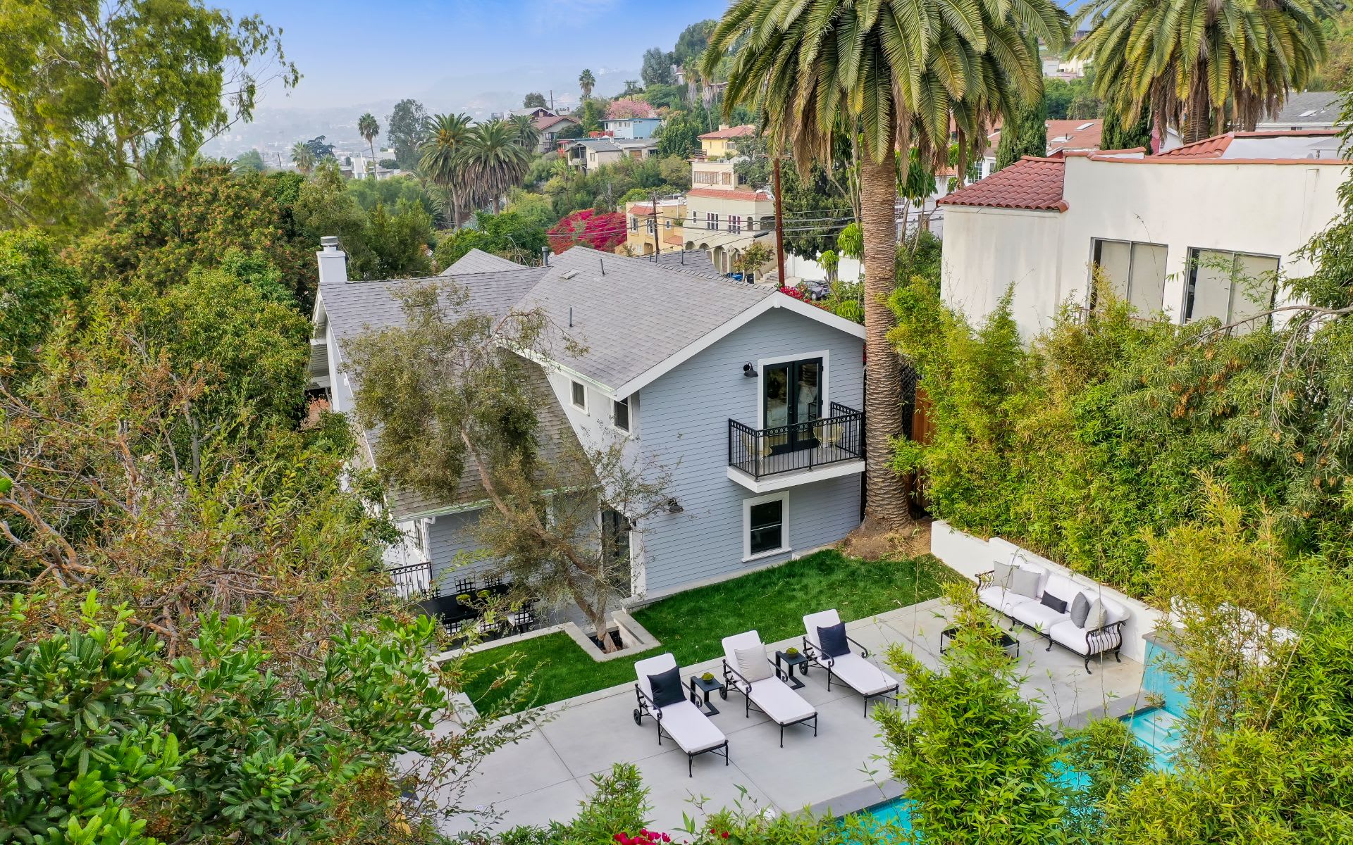  1658 Golden Gate Ave