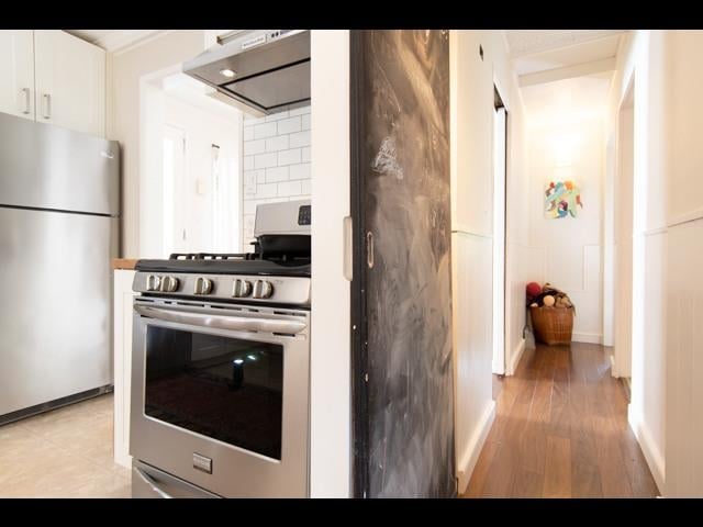976 E 26th Avenue, Vancouver