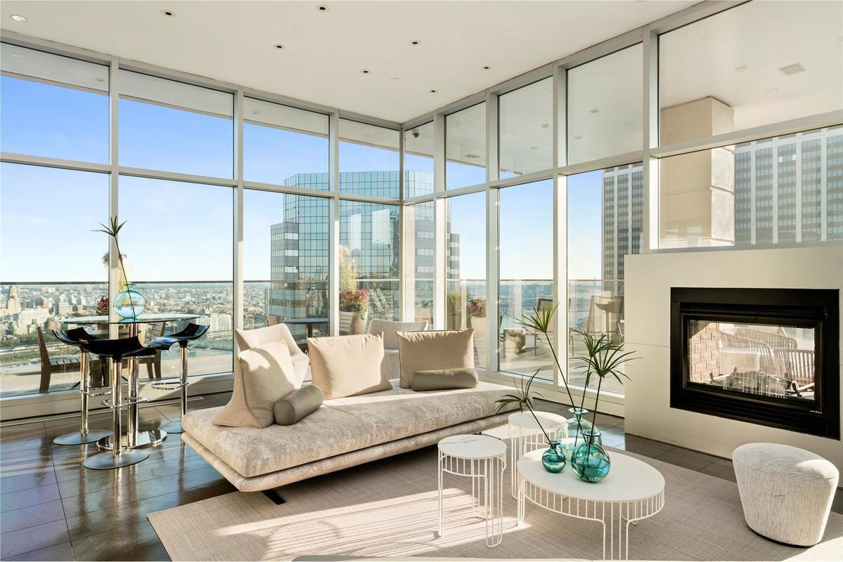 75 Wall Street, Apt 37-K