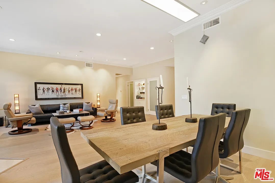 11636 Montana Ave APT 101