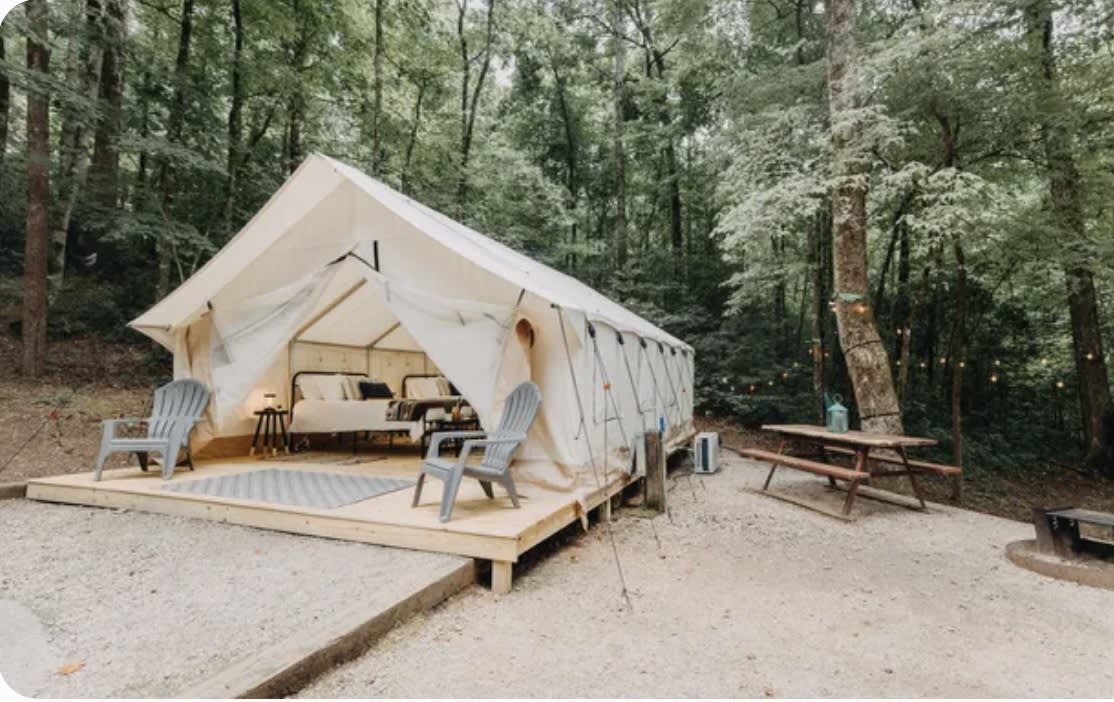 Glamping, luxurious camping in Sarasota