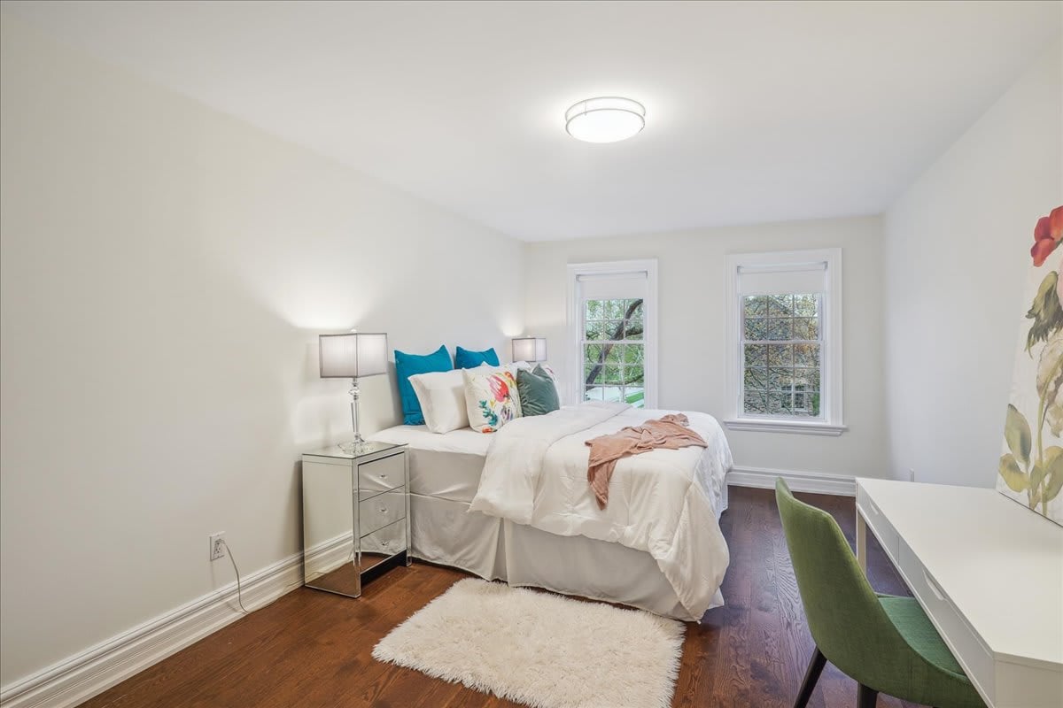 Fairway Hills Beauty 