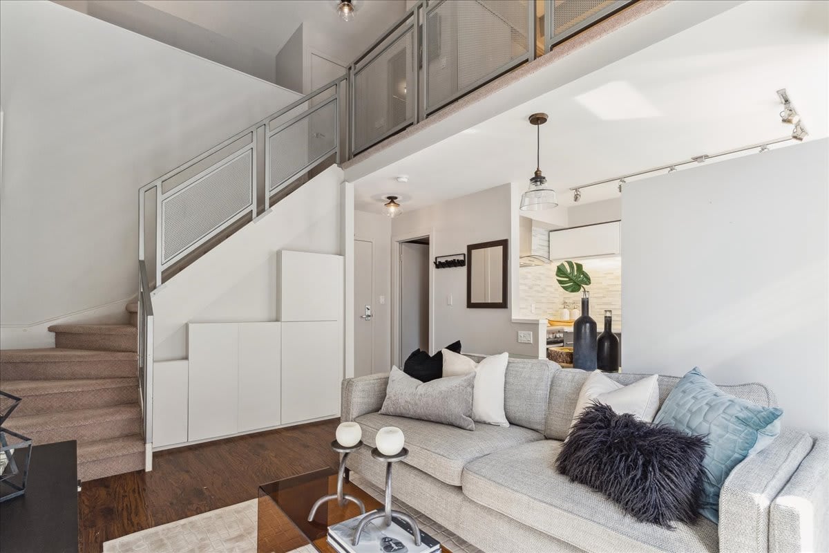 King West Loft! 