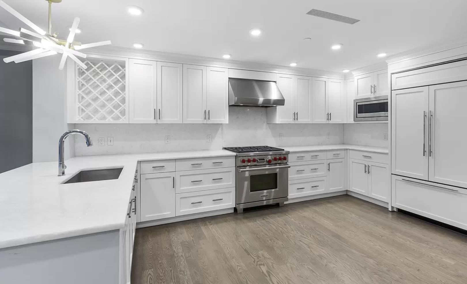 227 East 67th Street, Apt M-2